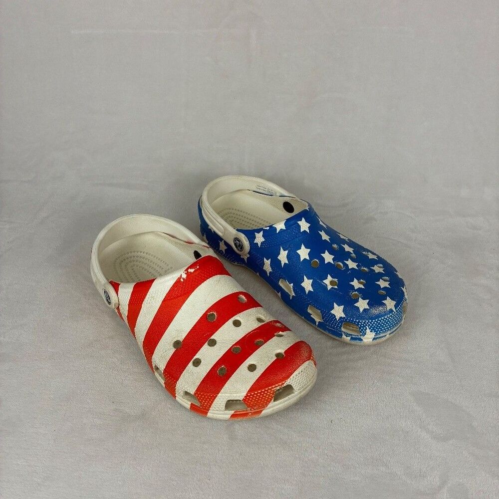 Crocs Classic American Flag Clog M8 W10 Red White Blue Stars Stripes USA